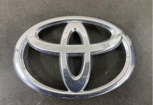 Emblema da capota para Toyota Camry (V50)