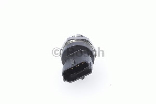 Датчик давления топлива 281006325 Bosch