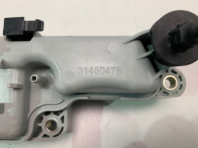 Бачок вакуумной системы двигателя (демпфер) Volvo 31480478 цена, от 12.67 USD