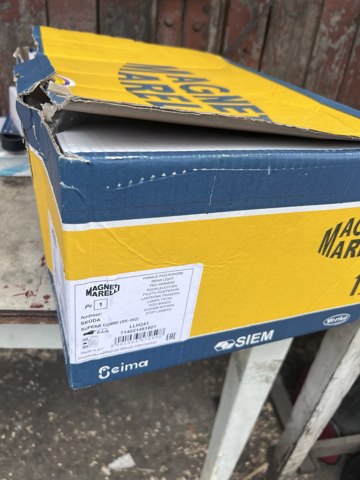 Фонарь задний правый Magneti Marelli LLH241 цена, от 101.05 USD