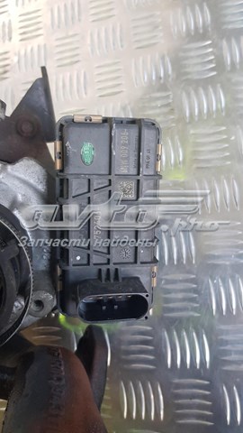  Jaguar 6R8Q6K682BD