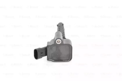 221504024 Bosch Катушка зажигания