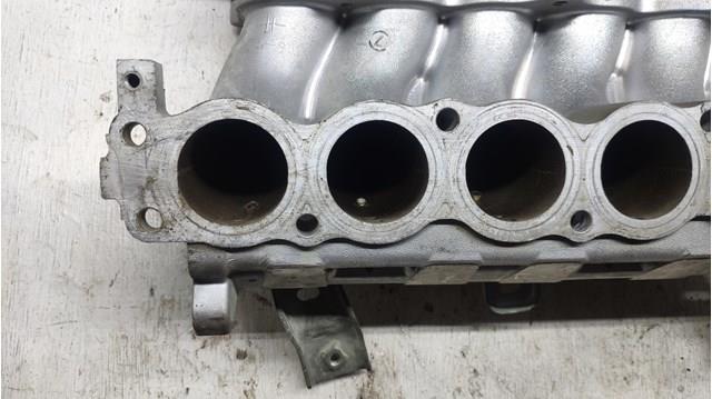 Впускной коллектор 1542A080 Mitsubishi