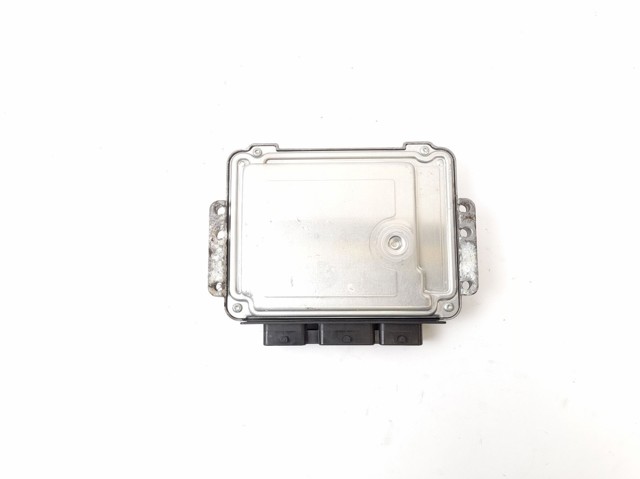 Блок управления двигателем 0281011724 Renault (RVI)