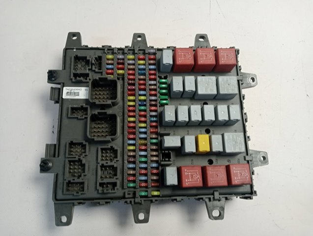 Купить 7421169993 Renault (RVI) 