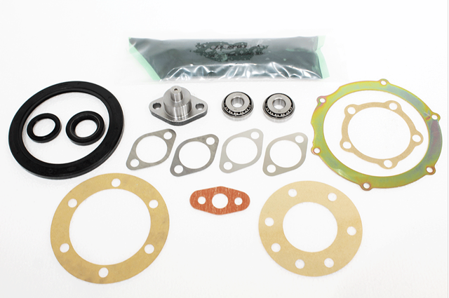  Land Rover TAR100040