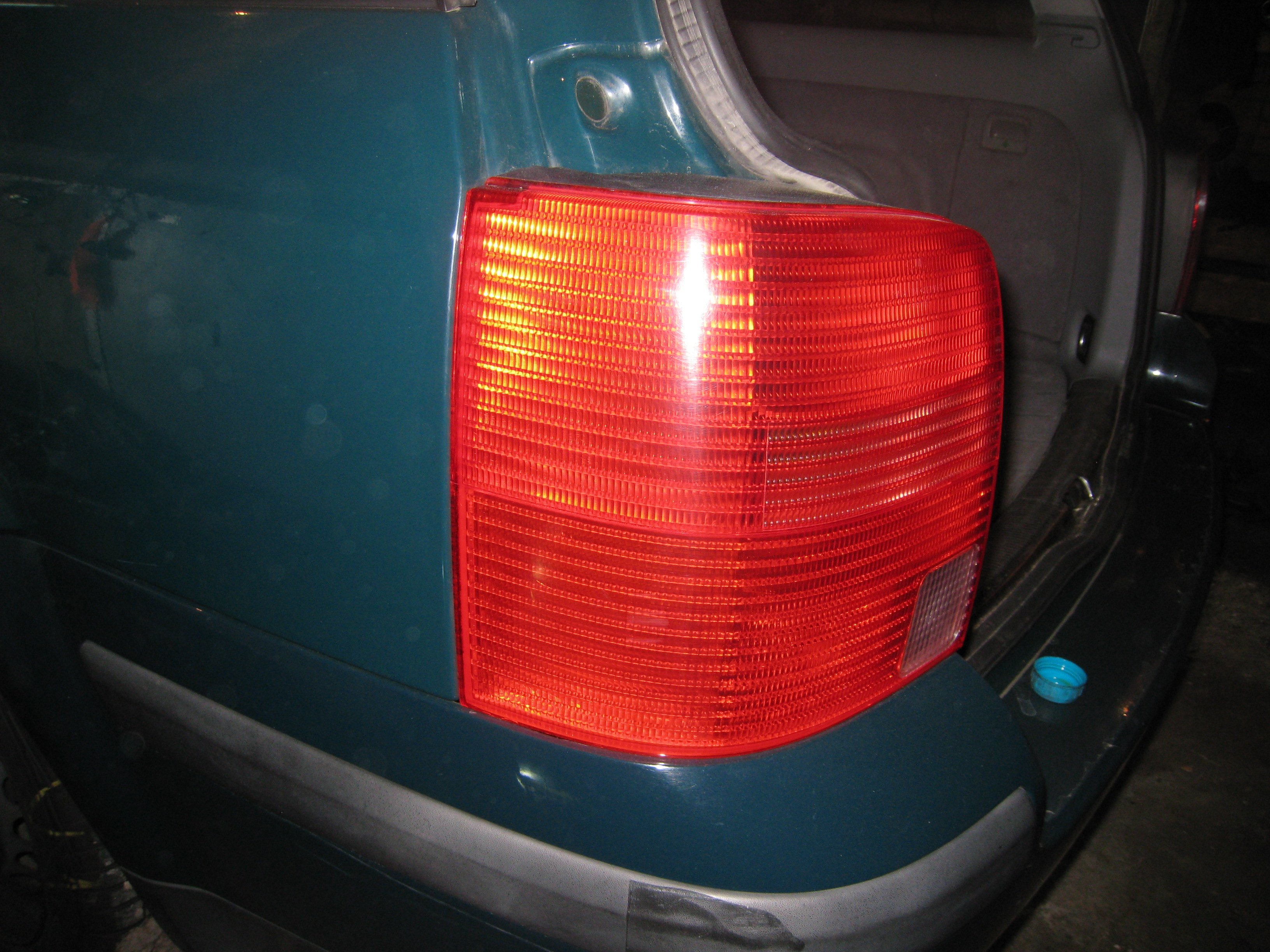 Авторазборка VOLKSWAGEN PASSAT B5 универсал (3B5) (1997 - 2001)