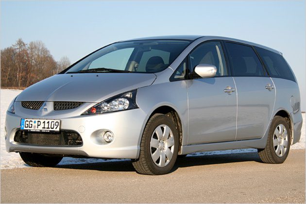 MITSUBISHI GRANDIS минивэн (NAW) (2004 - 2010) Разборка MITSUBISHI GRANDIS минивэн (NAW) (2004 - 2010)