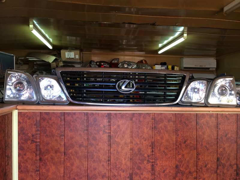 Разборка LEXUS LX 470 внедорожник (UZJ100) (2002 - 2007)