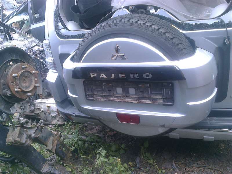 Разборка MITSUBISHI PAJERO IV LONG внедорожник (V90) (2006 - 2013)