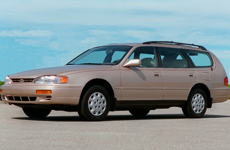 Тойота Камрі (1992 - 1996)
