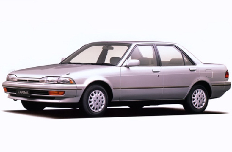 Тойота Каріна (1987 - 1992)