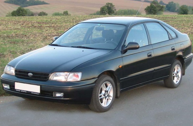 Toyota Carina E (1992 - 1997)