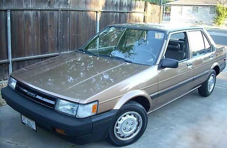 Тойота Королла (1987 - 1993)