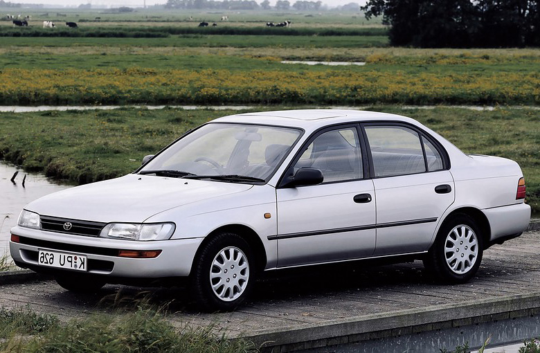 Toyota Corolla E10 (1992 - 1997)