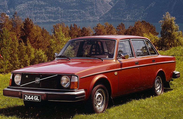 Вольво 240 (1974 - 1993)