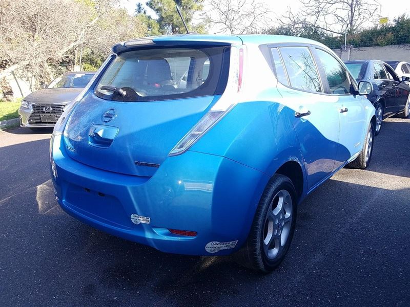 Разборка NISSAN LEAF I хэтчбек (ZE0) (2010 - 2013)