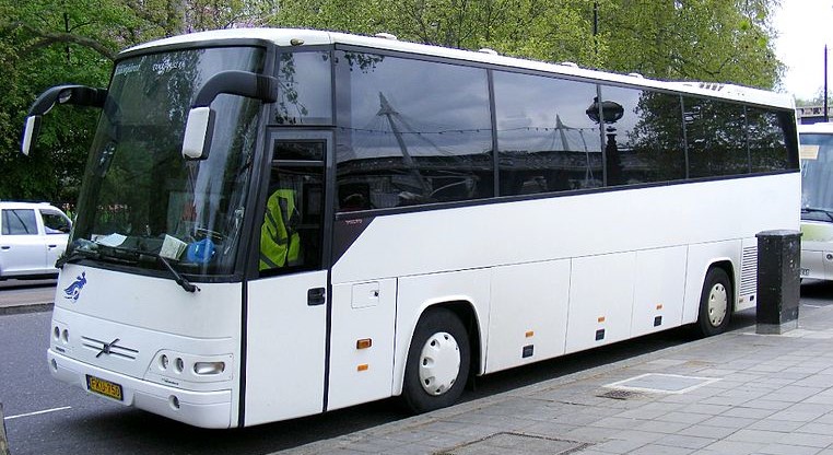 B ônibus
