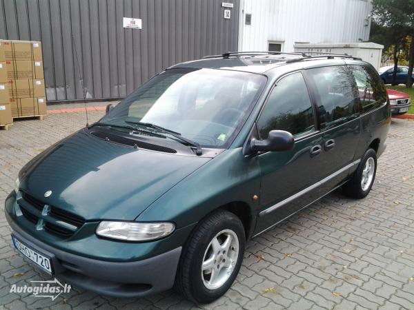 Разборка CHRYSLER Voyager II GS минивэн (1995 - 2001)