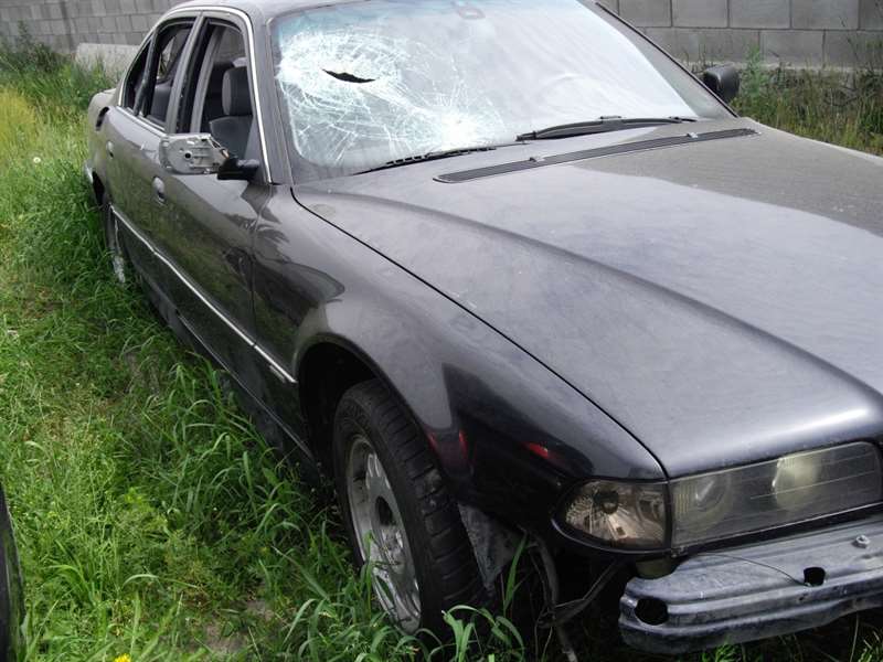 Разборка BMW 7 седан (E38) (1994 - 2001)