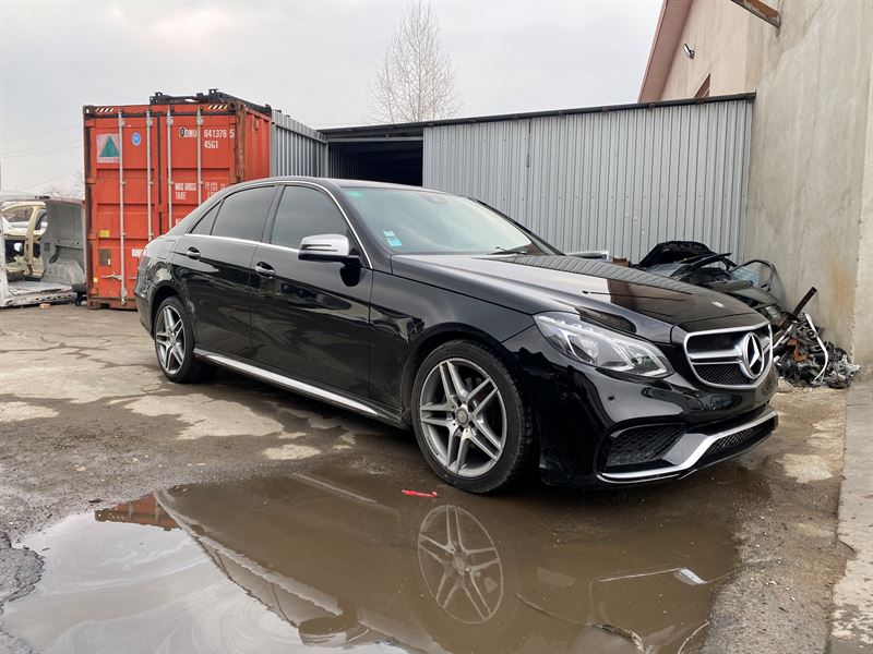 Разборка MERCEDES E седан (W212) (2009 - 2016)