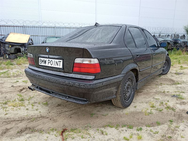 Разборка BMW 3 седан (E36) (09.90 - 02.98)