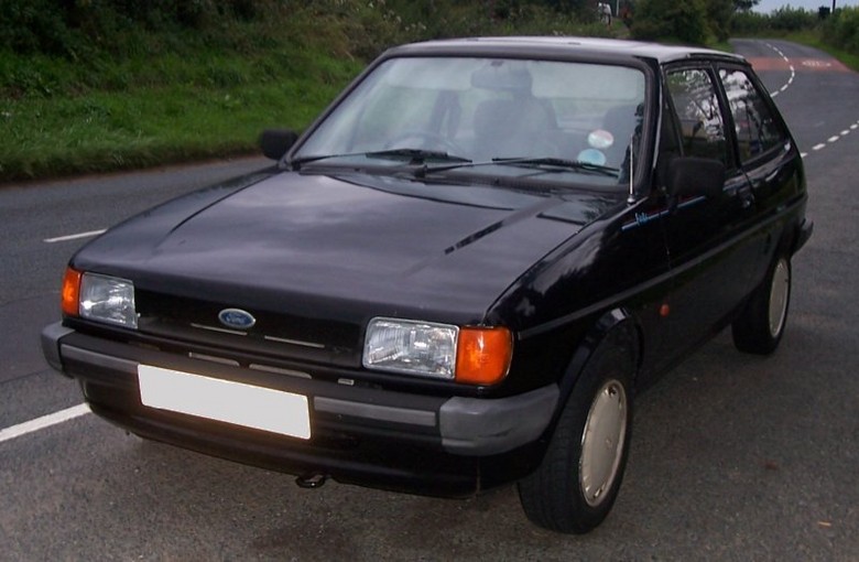 Форд Фієста (1983 - 1989)