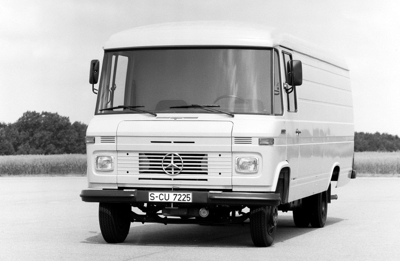 TRUCK T2/L фургон