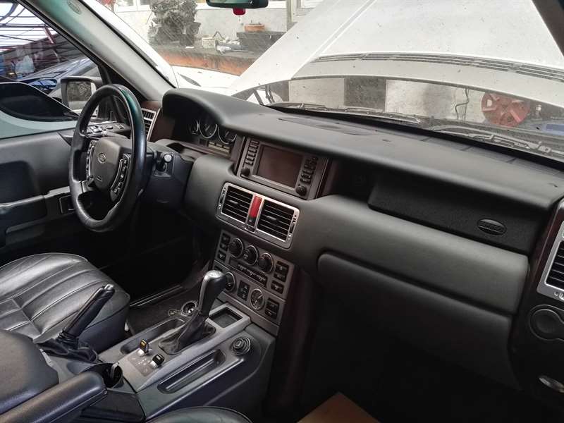 Разборка LAND ROVER RANGE ROVER III внедорожник (L322) (2002 - 2009)