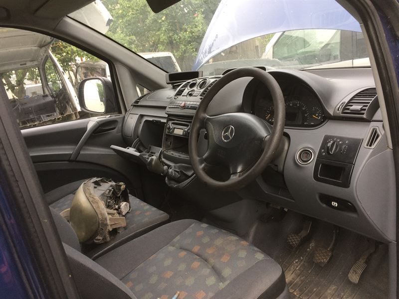 Разборка MERCEDES VITO II автобус (639) (2003 - 2014)
