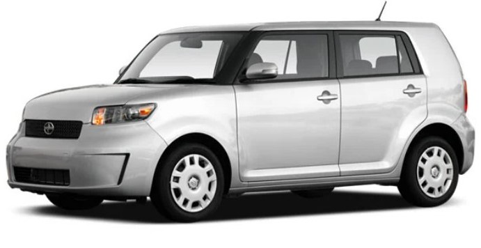 Scion minivan (AZE151) (USA)