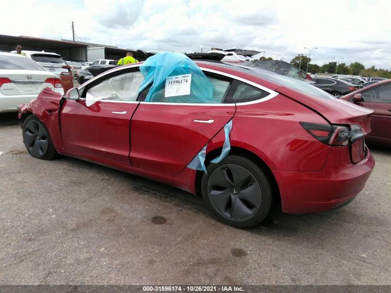 Авторазборка TESLA MODEL 3 седан (5YJ3) (2016 - 2026)