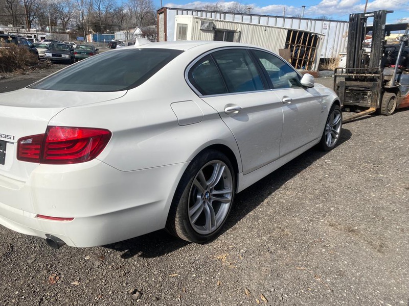 BMW 5 седан (F10) (2009 - 2025) Разборка BMW 5 седан (F10) (2009 - 2025)