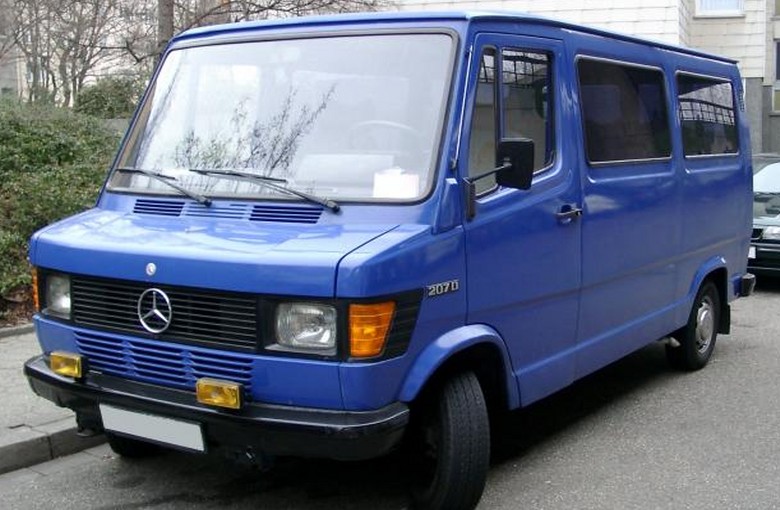Mercedes-Benz Bus 207-310 (1977 - 1996)