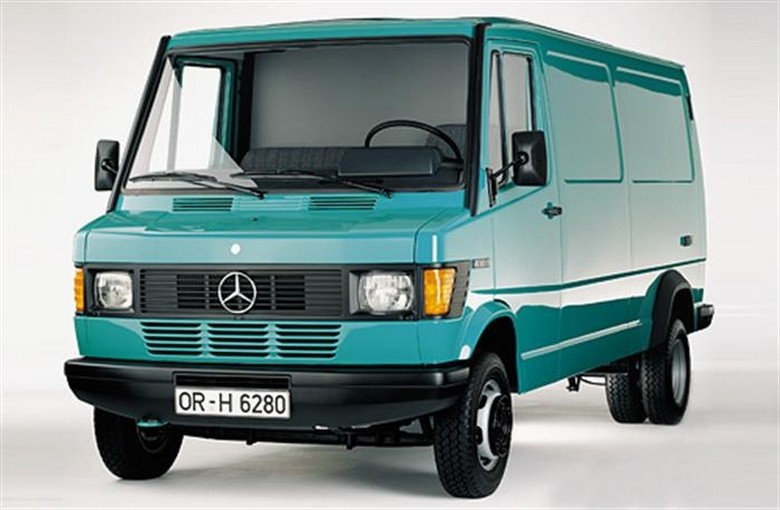 Mercedes-Benz Bus 207-310 (1982 - 1996)