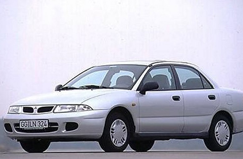 Mitsubishi Carisma (1996 - 2003)