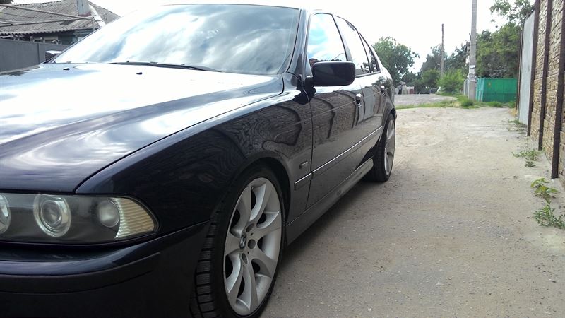 Разборка BMW 5 седан (E39) (1995 - 2003)