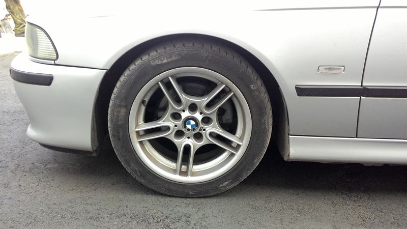 Разборка BMW 5 седан (E39) (1995 - 2003)