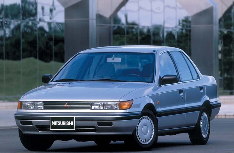 Mitsubishi Lancer (1988 - 1992)