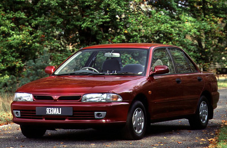 Mitsubishi Lancer V (1992 - 1995)