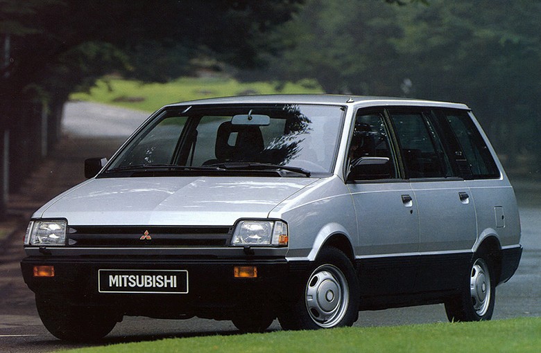 Mitsubishi Space Wagon (1984 - 1991)