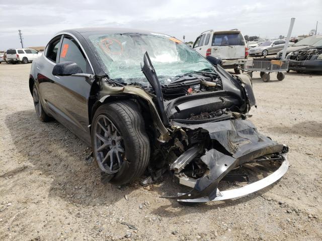 Разборка TESLA MODEL 3 седан (5YJ3) (2016 - 2026)