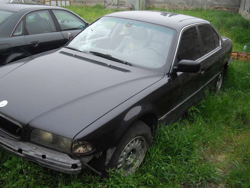 Авторазборка BMW 7 седан (E38) (1994 - 2001)