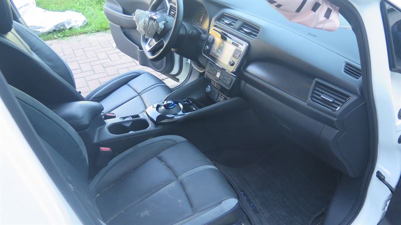 Разборка NISSAN LEAF I хэтчбек (ZE0U) (2012 - 2017)