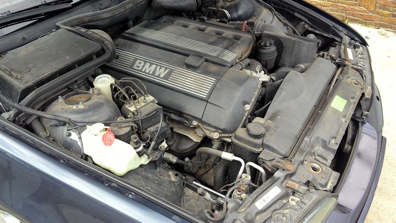 Авторазборка BMW 5 седан (E39) (1995 - 2003)