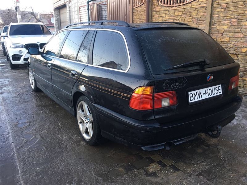 Авторазборка BMW 5 седан (E39) (1995 - 2003)