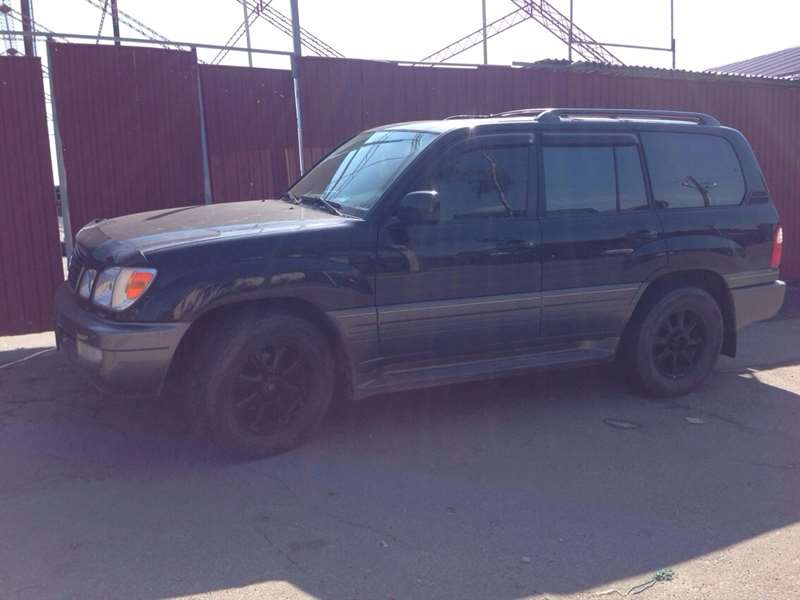 Разборка LEXUS LX 470 внедорожник (UZJ100) (2002 - 2007)