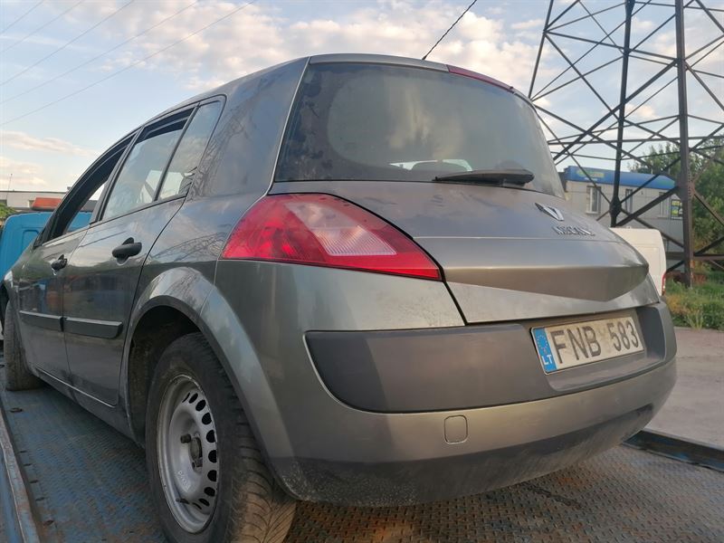 Разборка RENAULT MEGANE II седан (LM0, LM1) (2003 - 2012)
