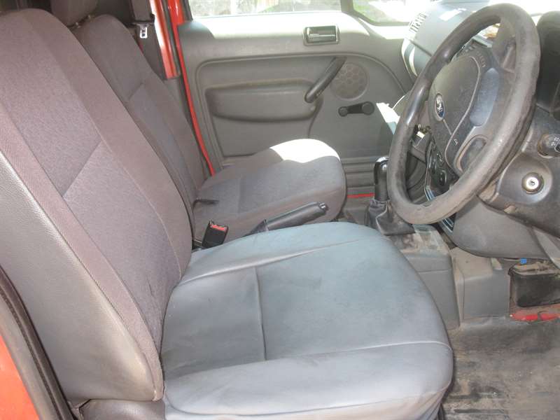 Разборка FORD TRANSIT CONNECT фургон (TC7) (2002 - 2013)