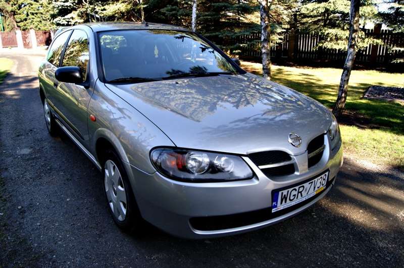 NISSAN ALMERA II хэтчбек (N16) (03.00 - 06) (2000 - 2006) Разборка NISSAN ALMERA II хэтчбек (N16) (03.00 - 06) (2000 - 2006)